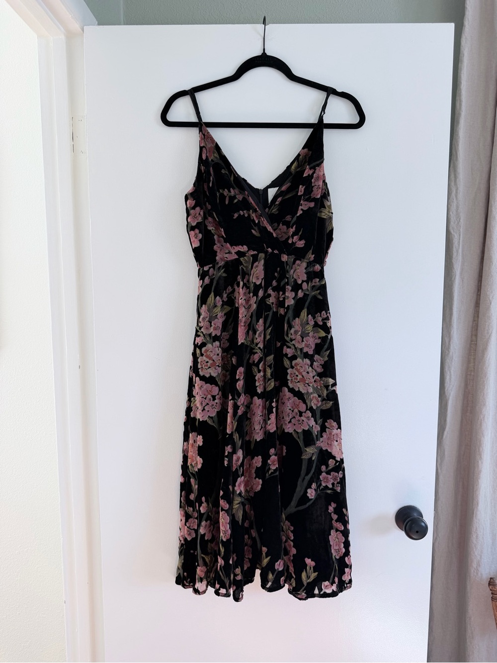Anthropologie Eri + Ali Black Velvet Cherry Blossom Burnout Midi Slip Dress 6
